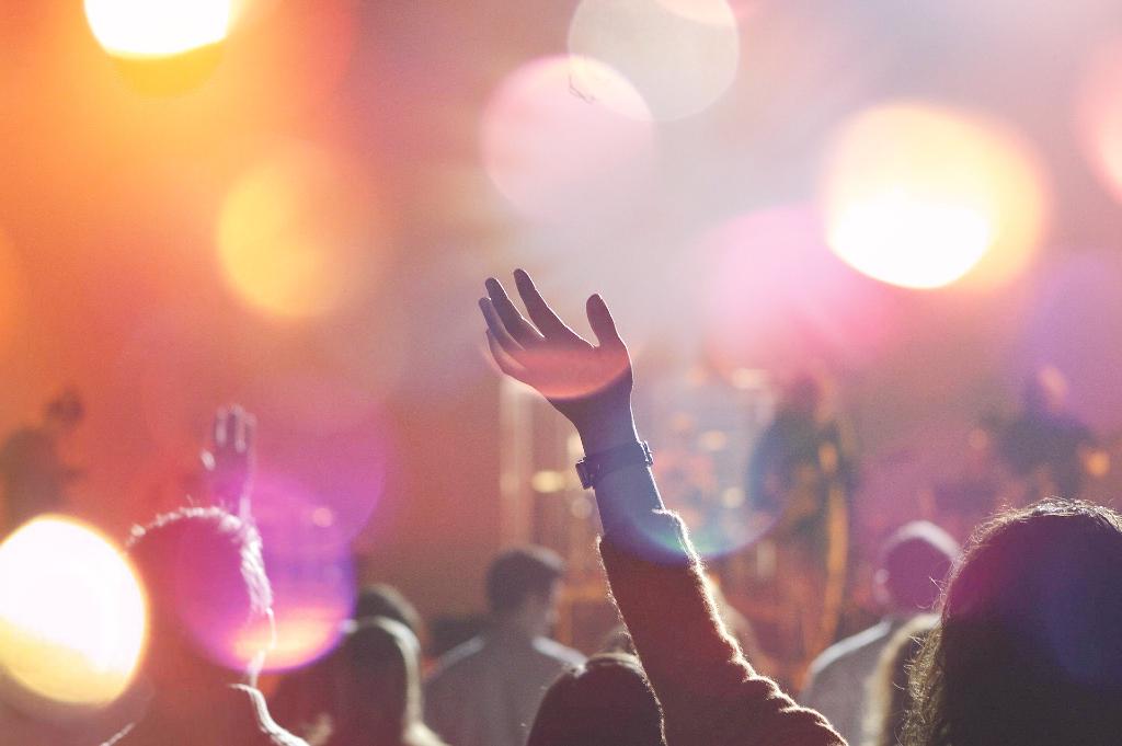 Nuwe Lewe Aanbiddingsentrum - Aanbidding